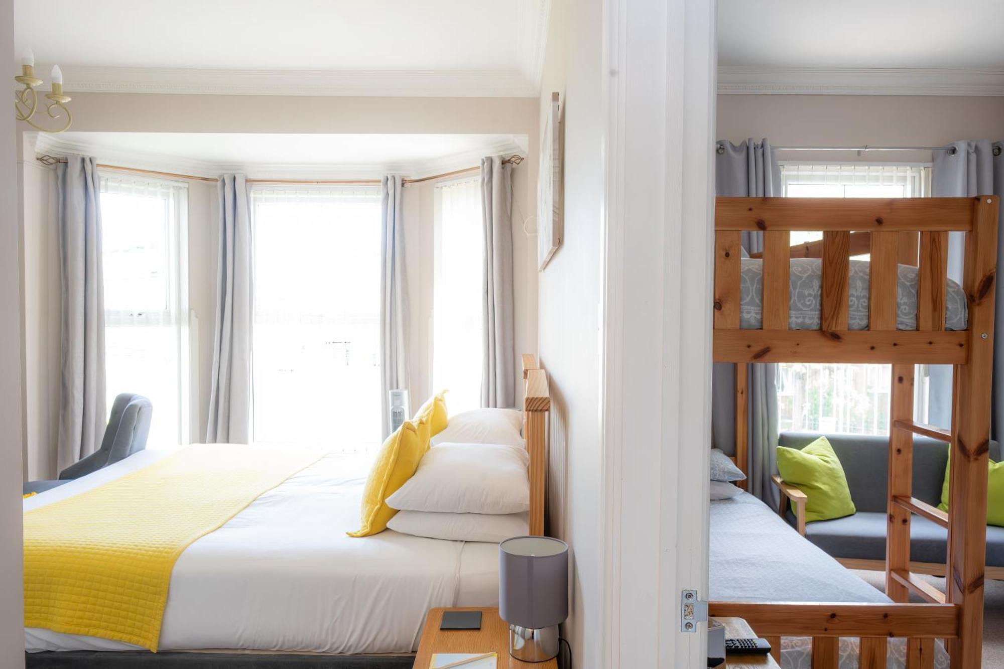 The Courtyard Guest House Горад Грэйт Ярмут Екстериор снимка